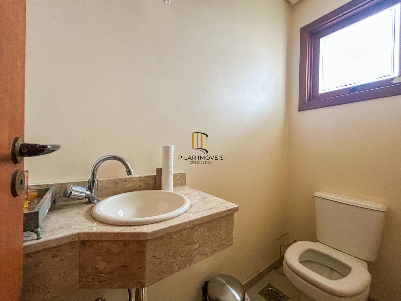 CASA NO CONDOMÍNIO LAGOS DE NOVA IPANEMA