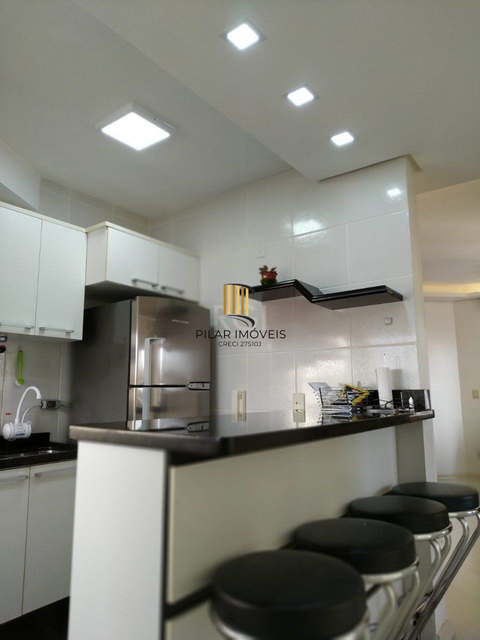 Apartamento para Venda - 61.06m², 2 dormitórios, 1 vaga - Teresópolis, Porto Alegre