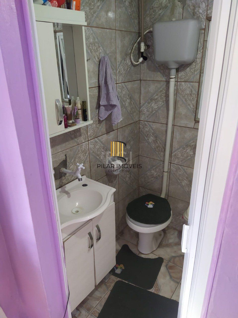 Casa com 5 dormitórios no bairro Jardim Carvalho