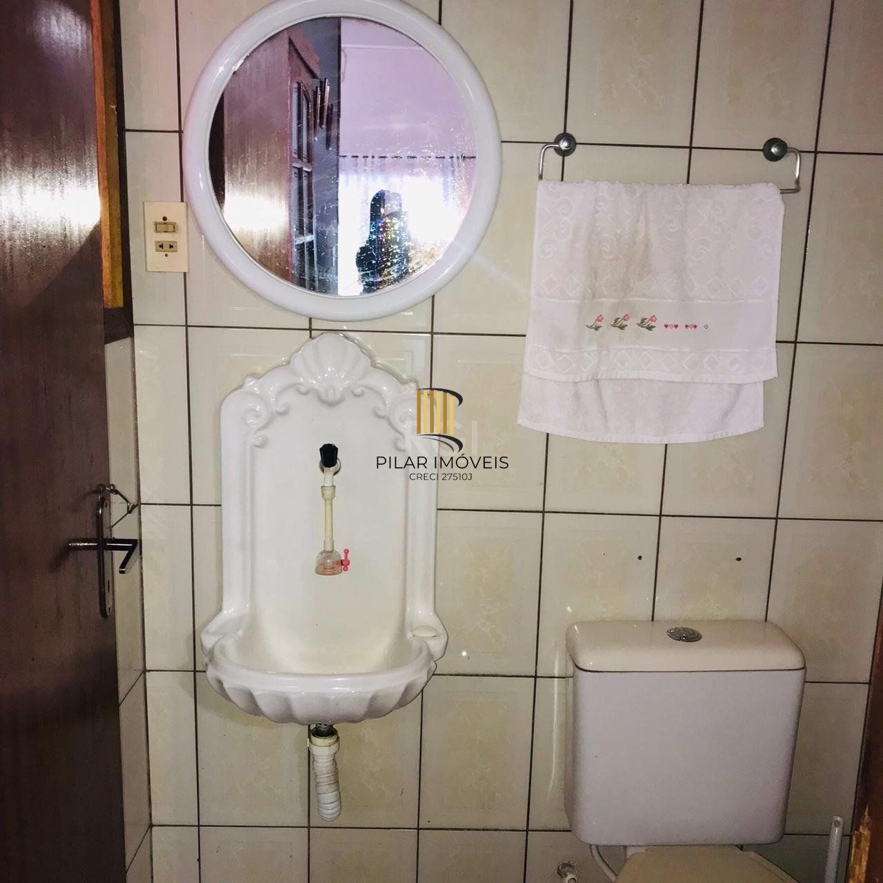 Casa para Venda - 279m², 6 dormitórios, sendo 2 suites, 3 vagas - Cavalhada, Porto Alegre