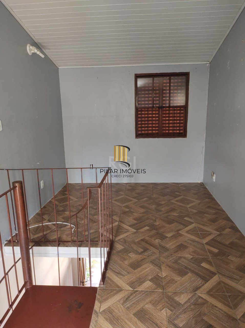 Casa Condominio para Venda - 36m², 2 dormitórios, 1 vaga - Guarujá, POA