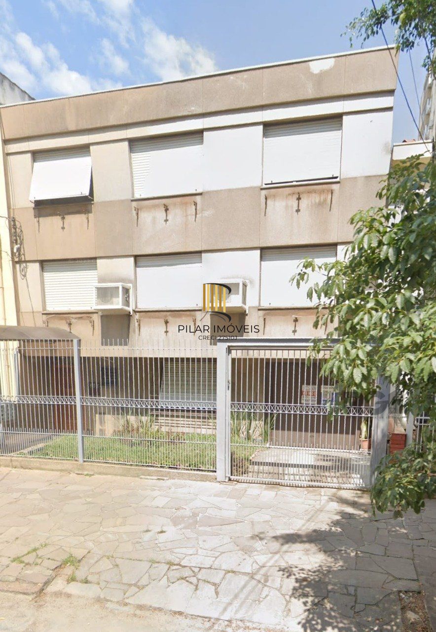 Apartamento de 2 dormitórios, sala, cozinha, banheiro, área de serviço com vaga de garagem escriturada e coberta