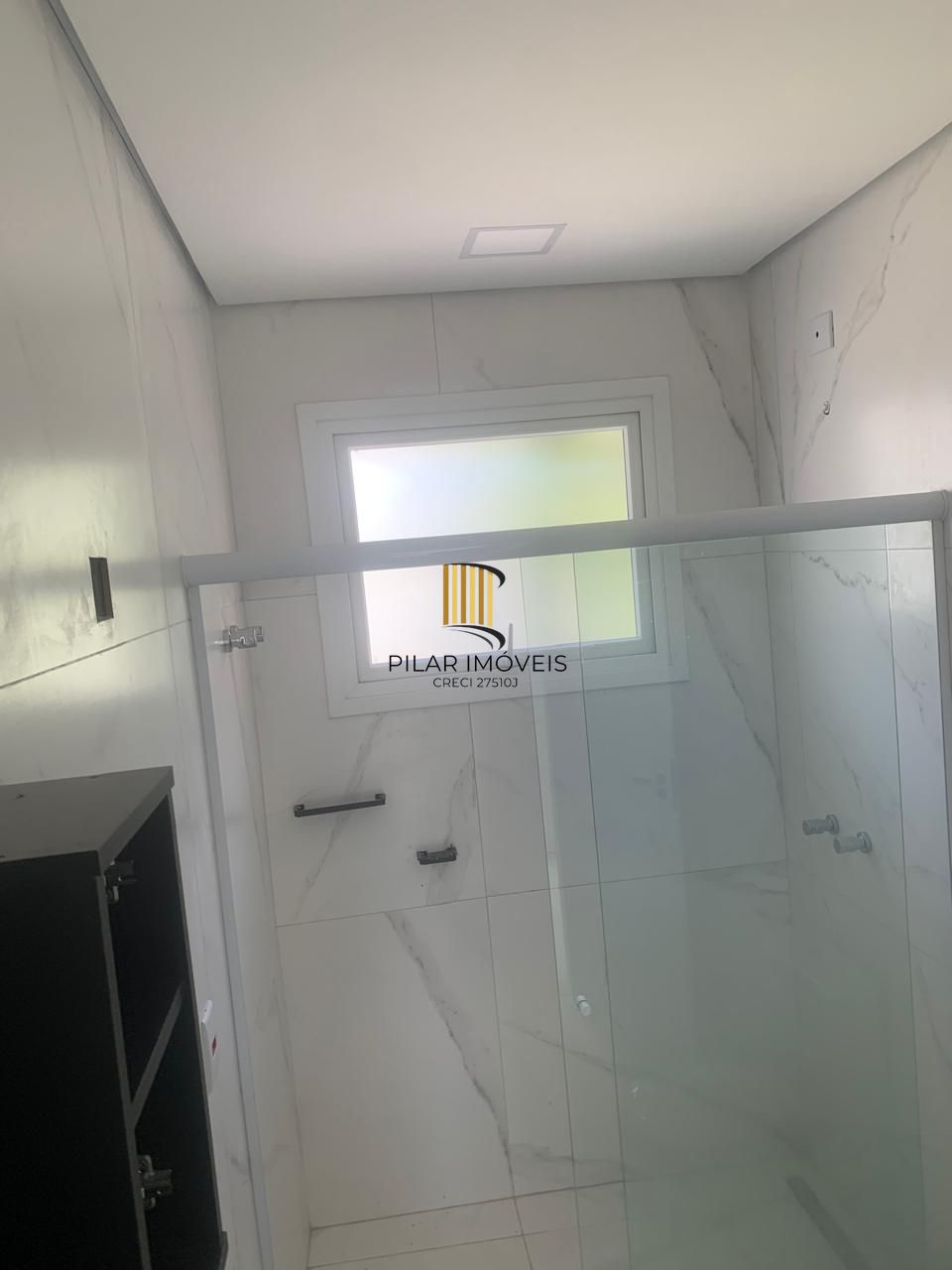 Casa com 3 dormitórios e suíte à Venda no Bairro Medianeira - Porto Alegre/RS