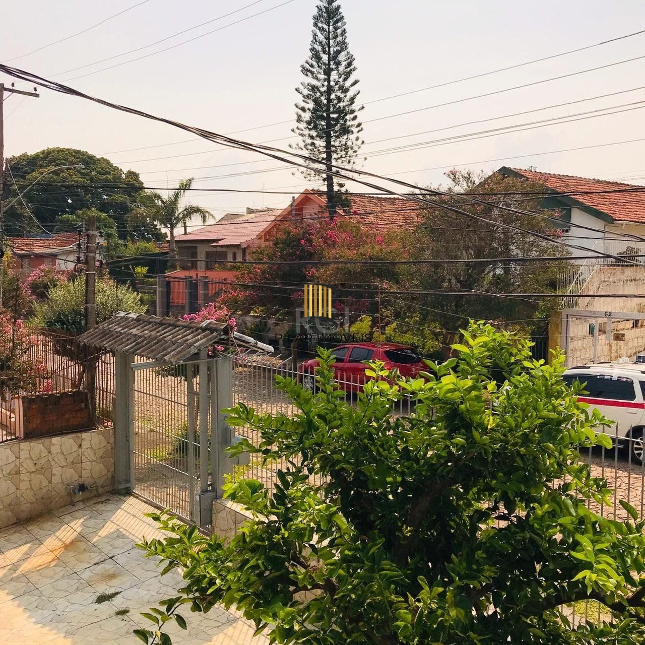 Casa para Venda - 279m², 6 dormitórios, sendo 2 suites, 3 vagas - Cavalhada, Porto Alegre