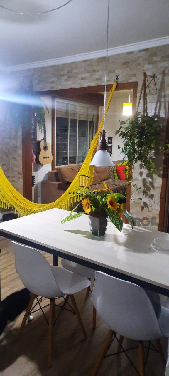 Apartamento de 3 dormitórios com vaga rotativa no bairro Cristal