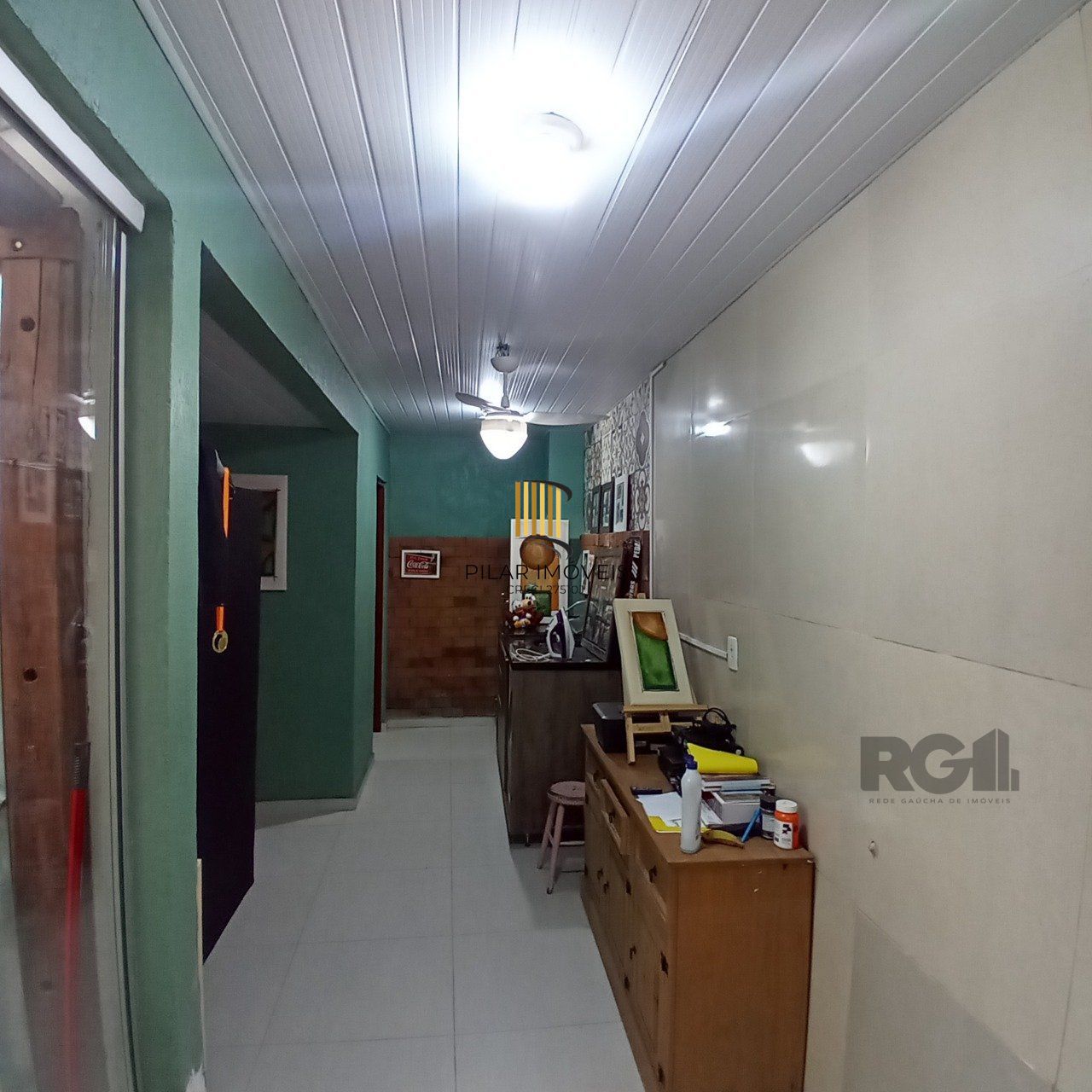 Casa para Venda - 97,95m², 4 dormitórios, 1 vagas - Hípica, Porto Alegre