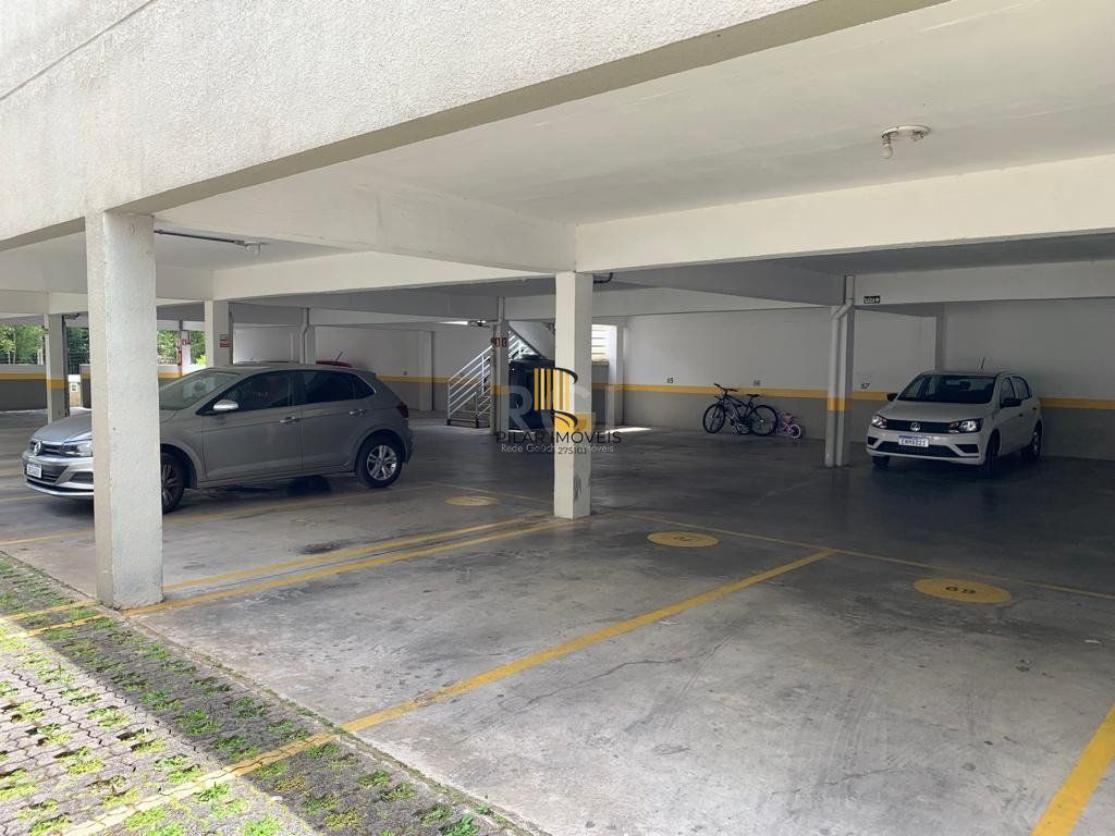 Lindo apartamento com vista e posição solar privilegiada.