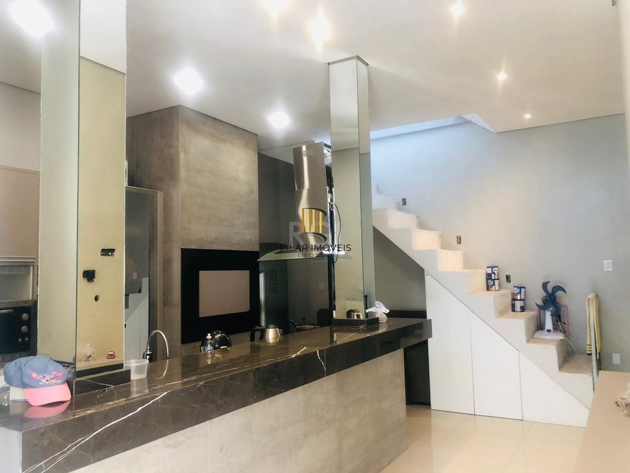 Casa para Venda - 144.14m², 4 dormitórios, sendo 1 suites, 1 vaga - Mato Grande, Canoas