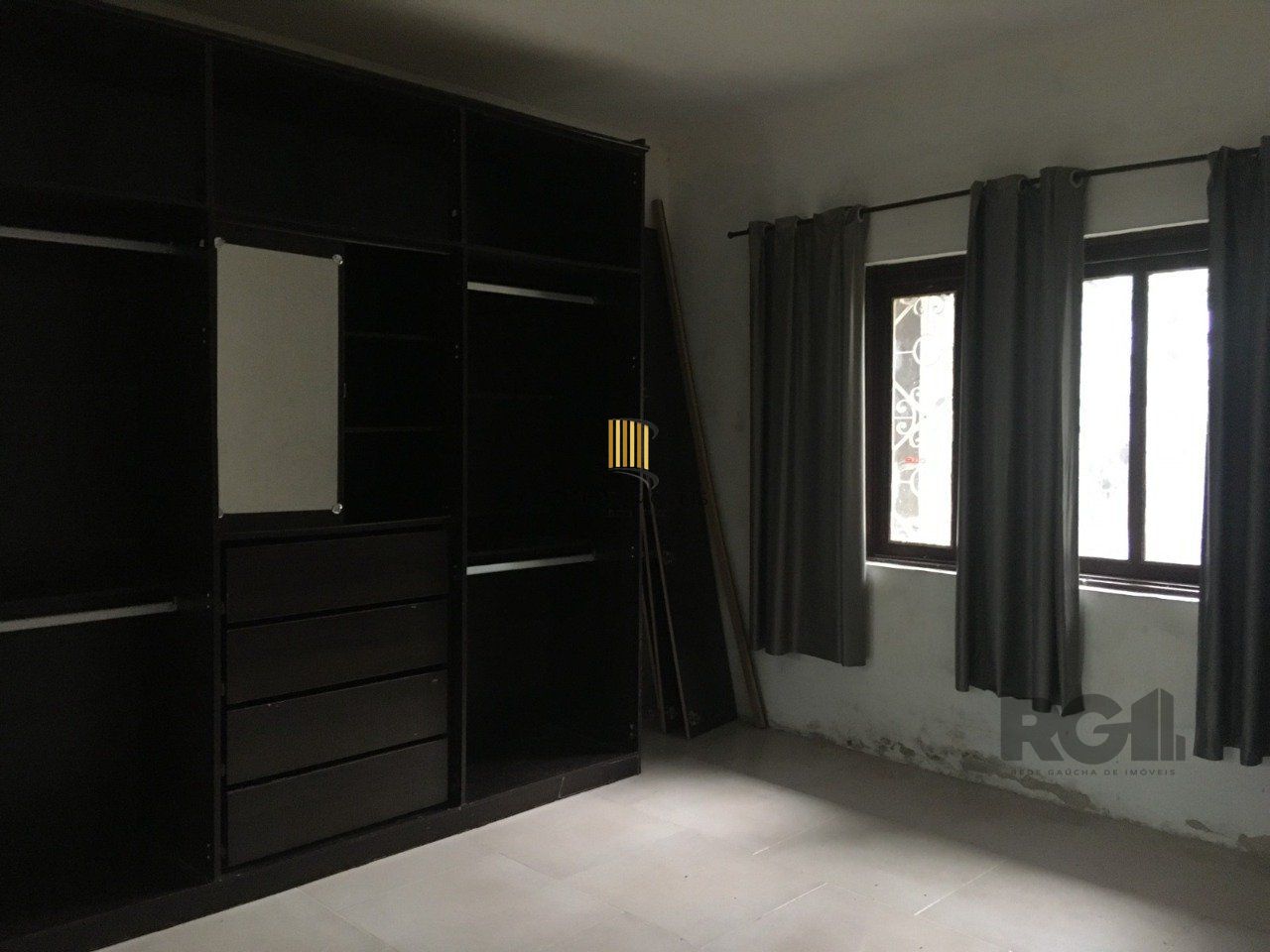 Casa 5 dormitórios no bairro Belém Novo