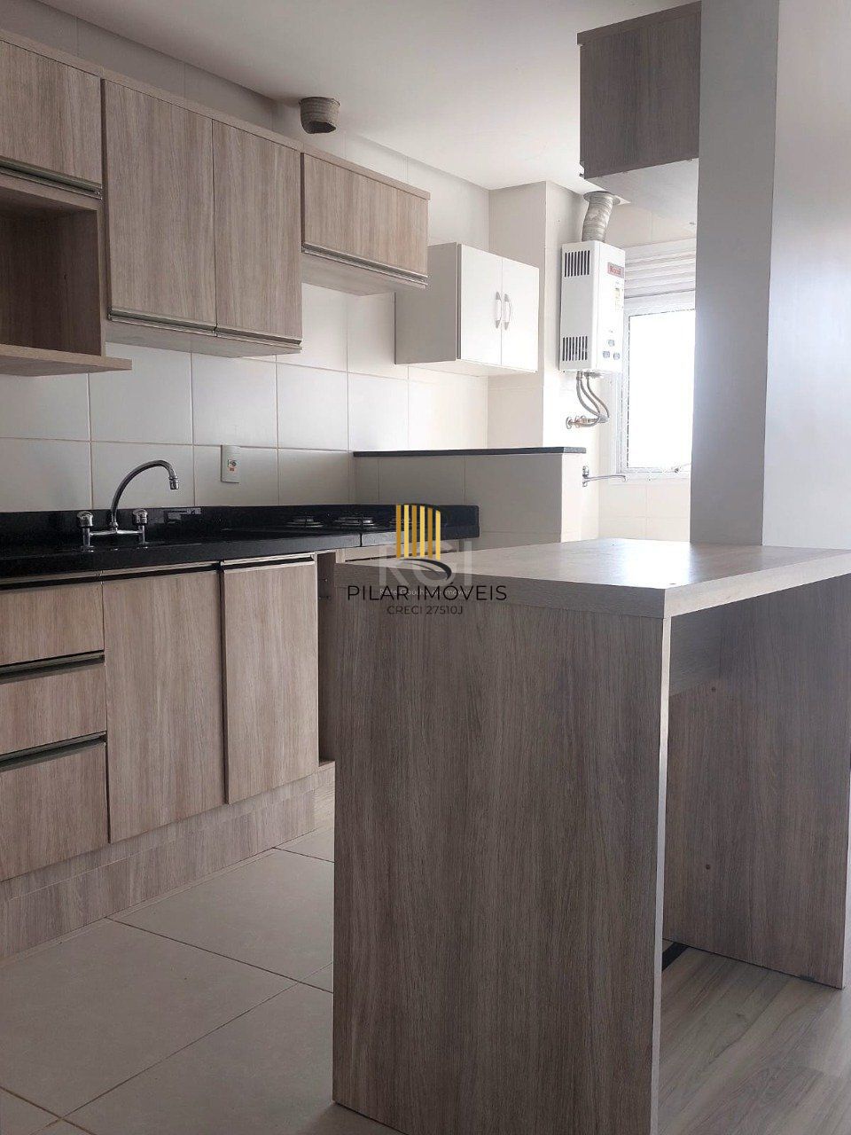 Apartamento de74,39m² de área privativa,  02 dormitórios,  1 suíte, 1 banheiro social e 1 vaga coberta.