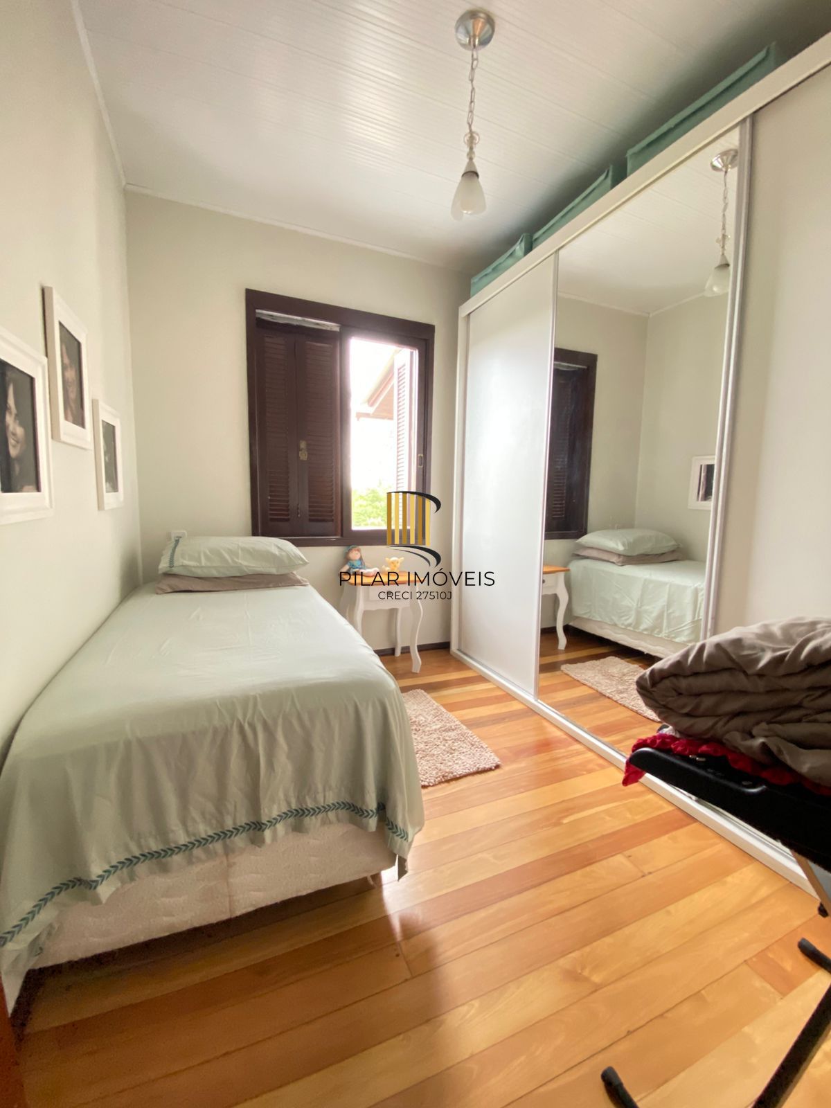 Casa Residencial à Venda em Porto Alegre