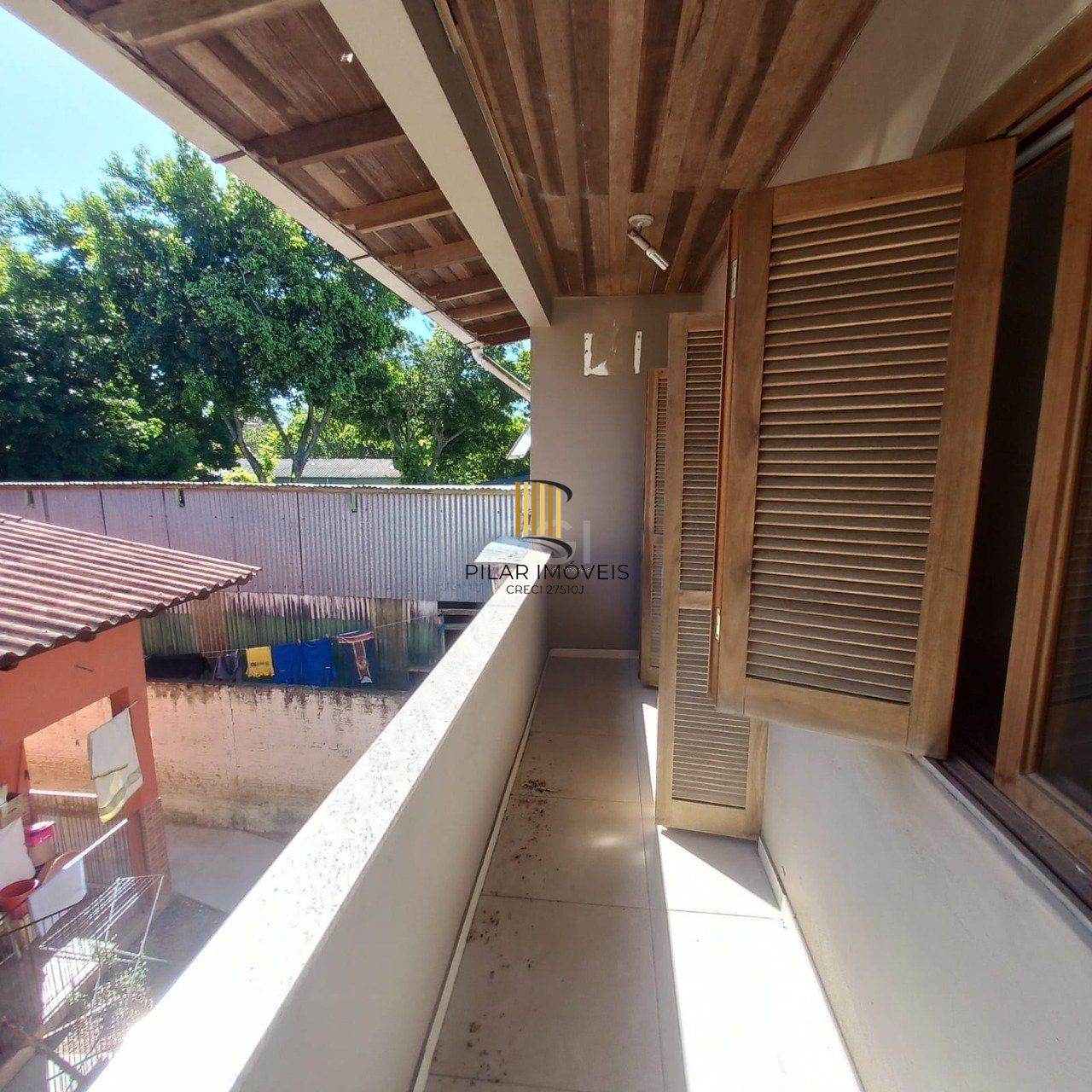 2 Casa com 4 quartos, 2 vagas de garagem, no bairro Belém Novo, Porto Alegre/RS     