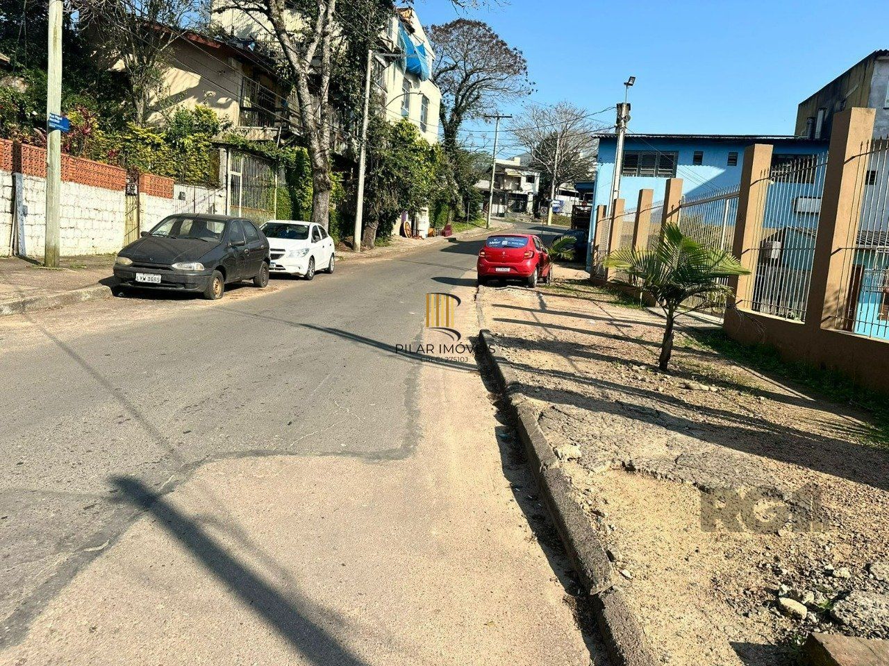 Terreno com 66m² e casa mista, no bairro Vila Nova
