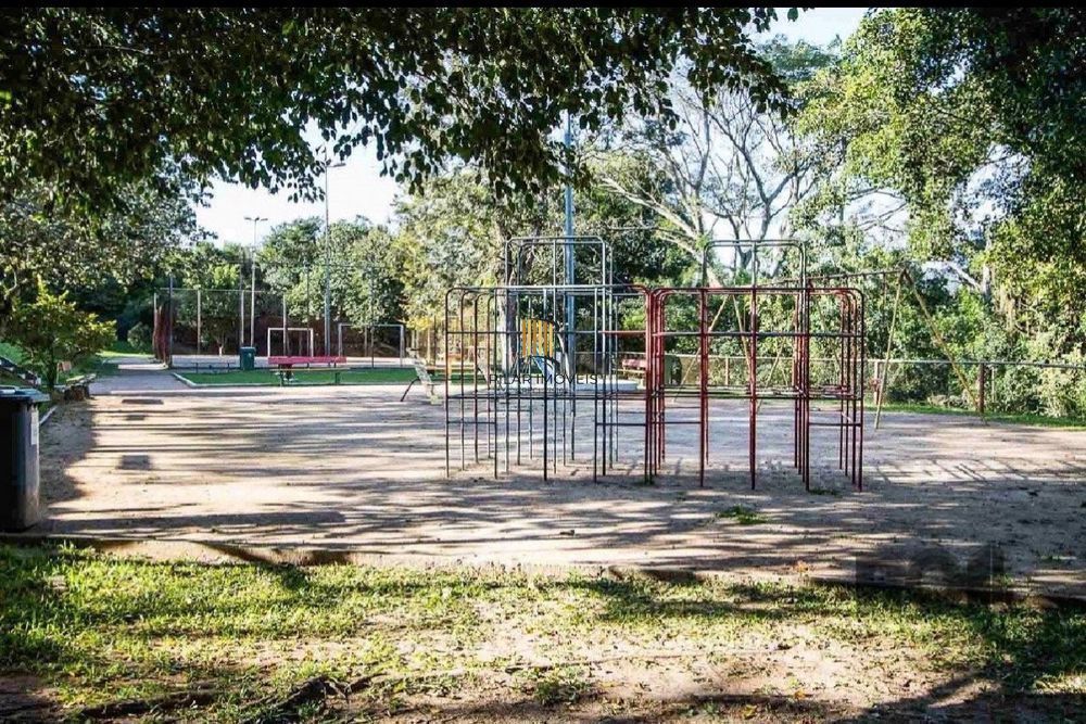 Apartamento 3 dormitorios, 70m2 no bairro Cavalhada.