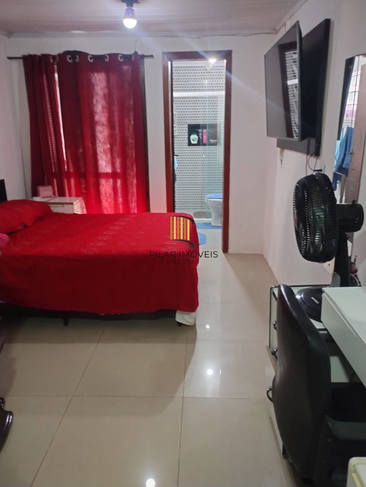 Linda casa com 2 quartos na Hípica