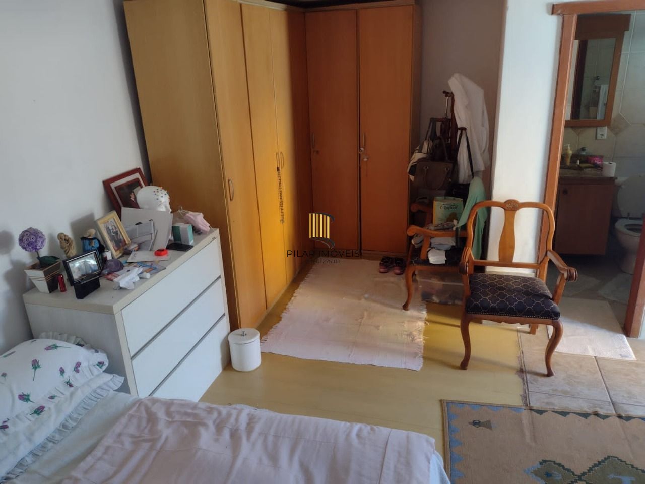 Casa para Venda - 693.6m², 5 dormitórios, sendo 3 suites, 4 vagas - Hípica