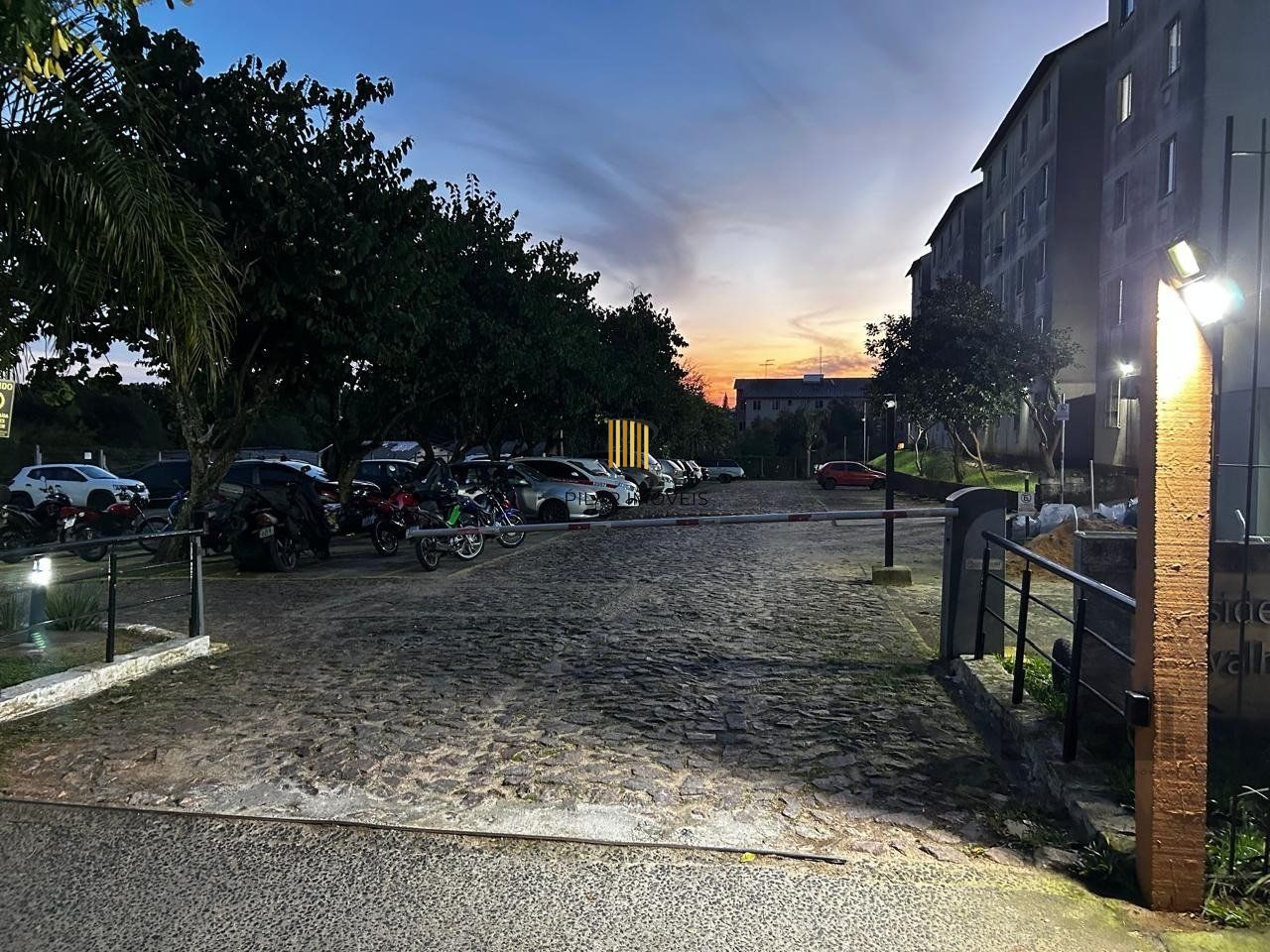 APARTAMENTO 02 QUARTOS E VAGA, BAIRRO VILA VOVA, PORTO ALEGRE, RS