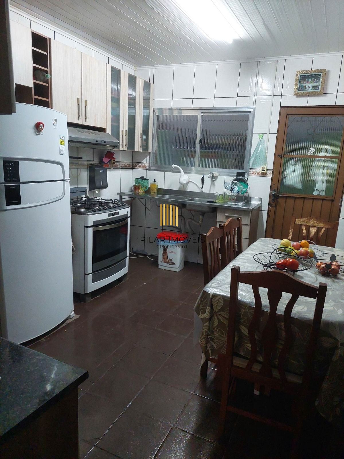Terreno comercial com 720m2 à venda, bairro Lomba do Pinheiro, Porto Alegre, RS