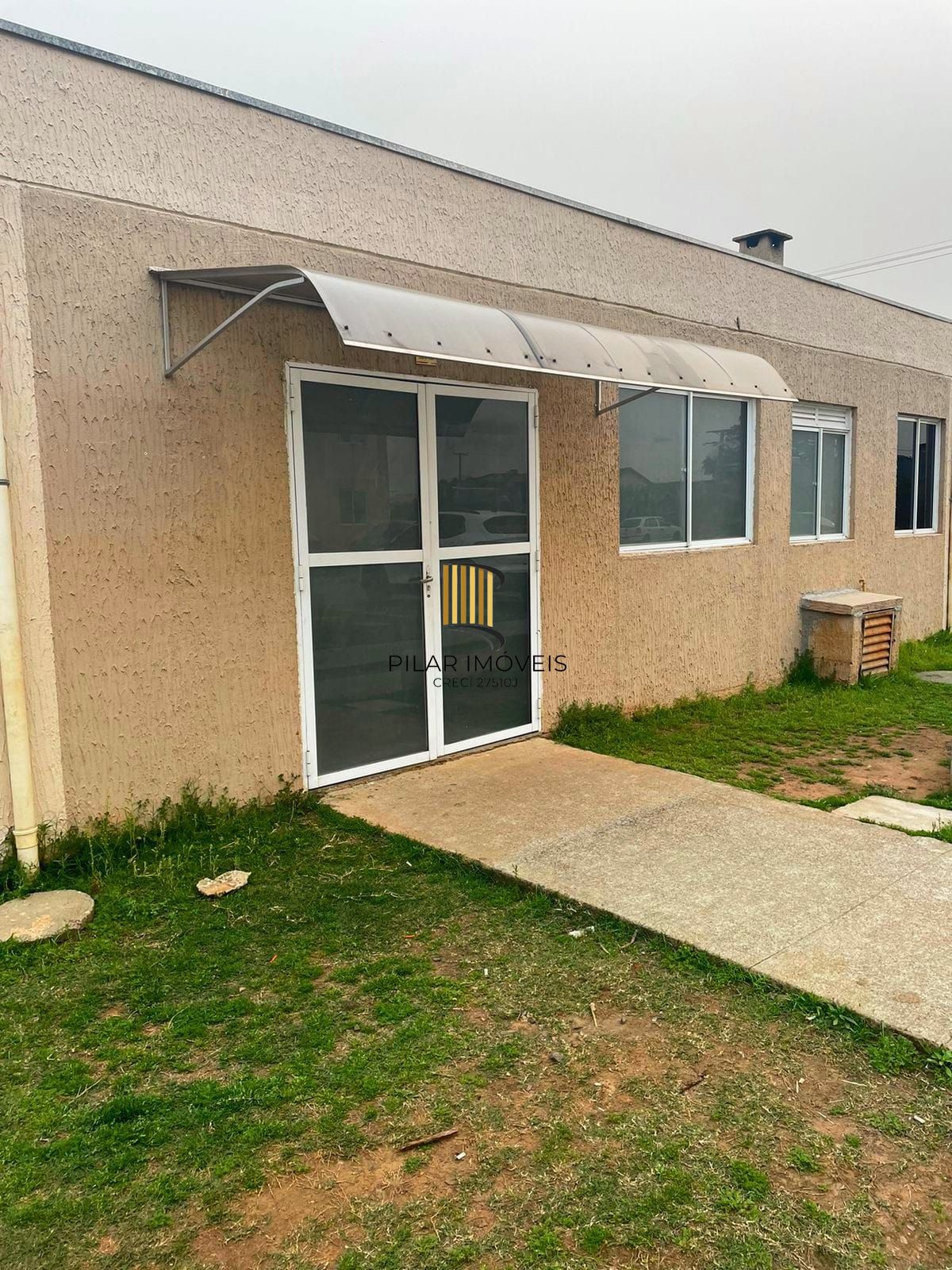 Apartamento com 02 quartos e 01 vaga no Bairro Sarandi