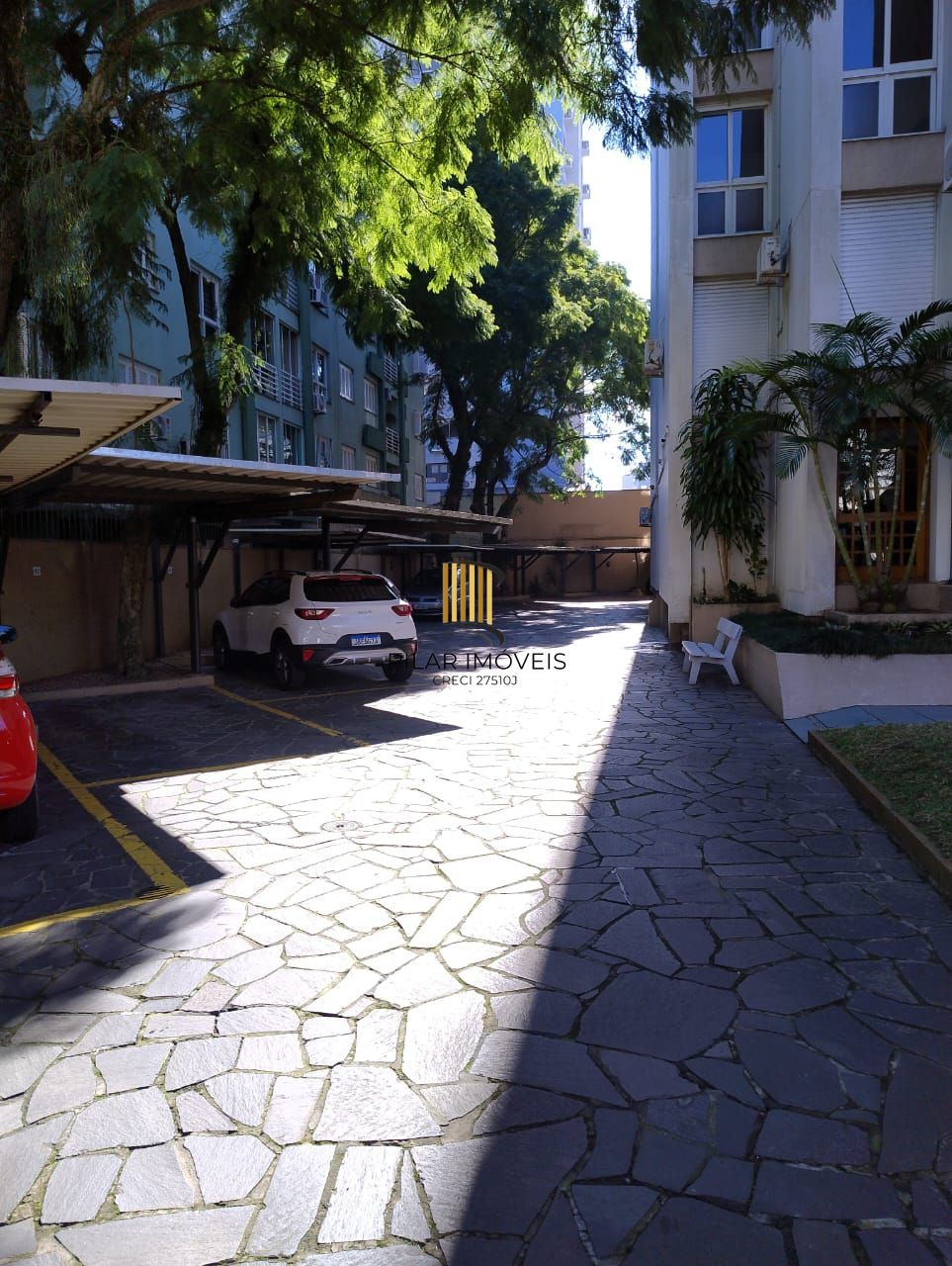 Apartamento Residencial de 2 Quartos em Menino Deus, Porto Alegre, RS