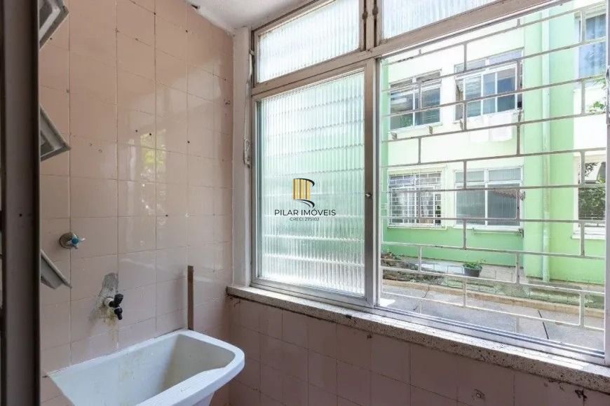 Apartamento de 1 dormitório desocupado ,com 1 vaga rotativa !