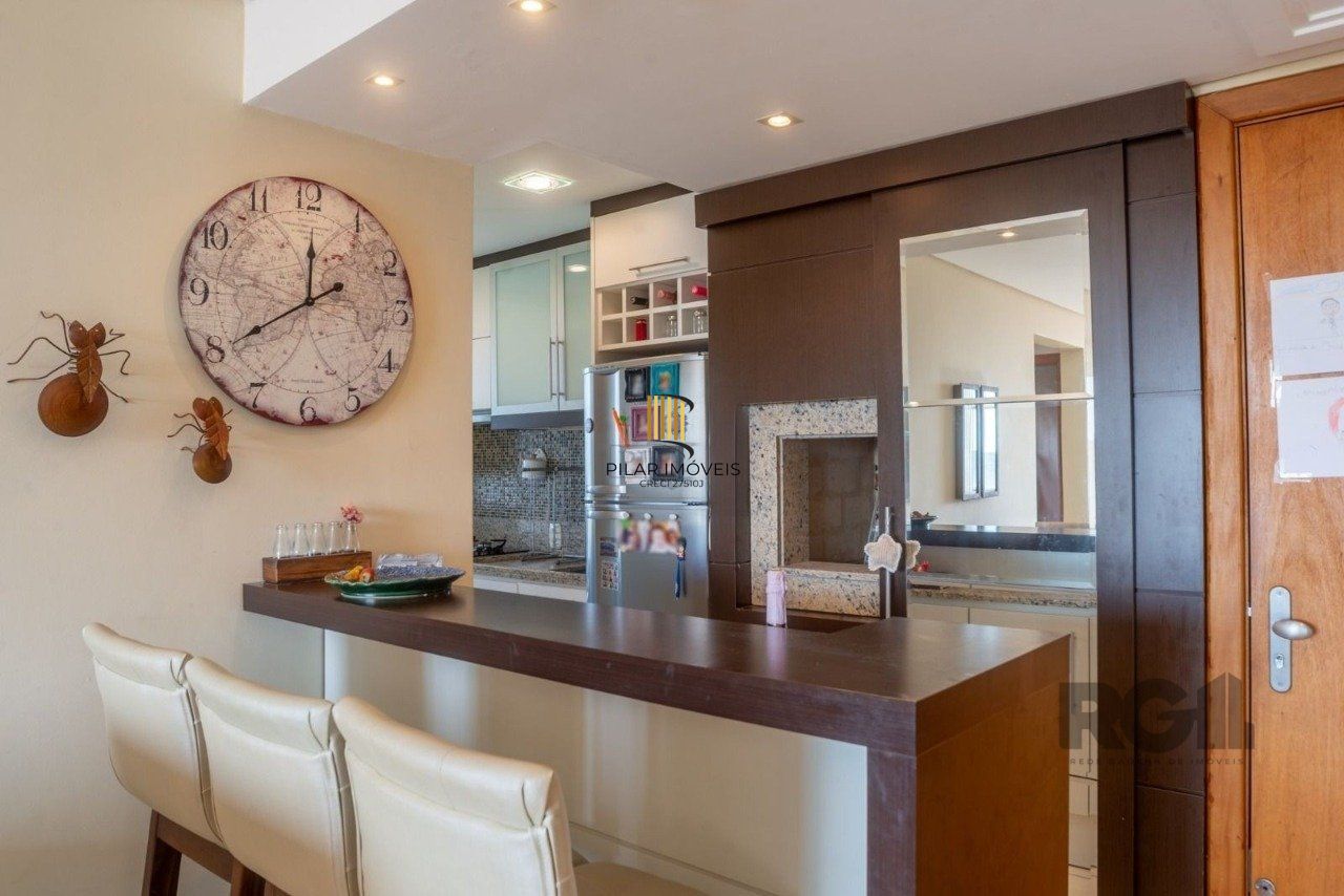Apartamento 2 dormitórios no bairro Camaquã