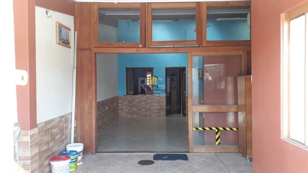 Casa para Venda - 121m², 3 dormitórios, sendo 1 suites, 2 vagas - Restinga