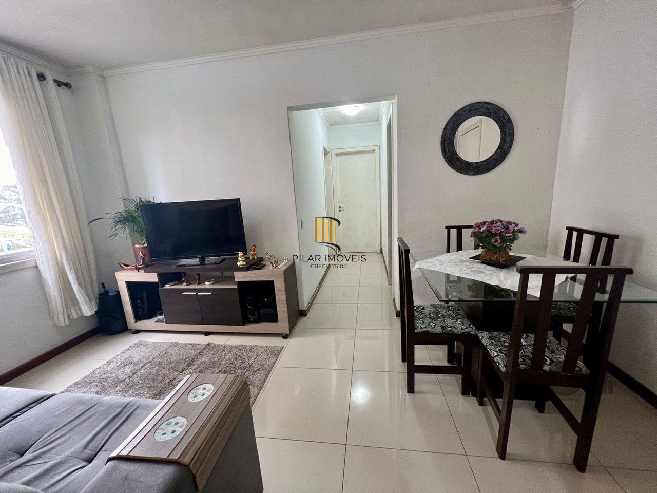 Apartamento 2 dormitórios mobiliado no bairro  Partenon.