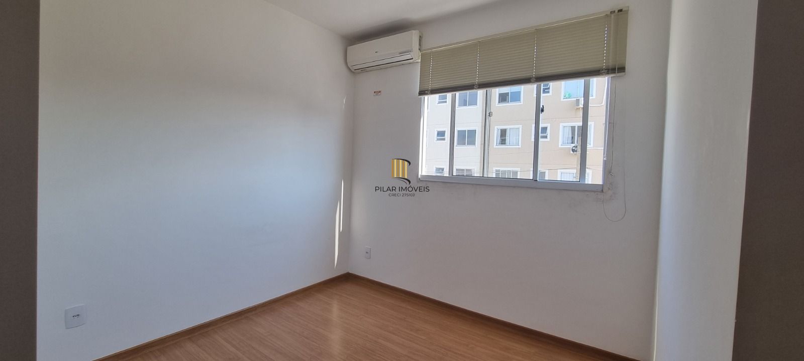 Apartamento 2 dormitórios, 1 vaga, semimobiliado - Cavalhada Porto Alegre RS