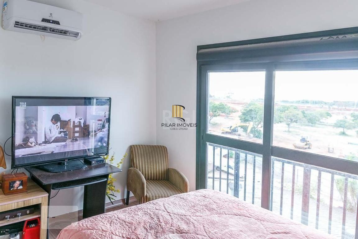 Apartamento com 3 quartos, 1 suíte, churrasqueira, 2 vagas de garagem, no bairro Cristal, Porto Alegre/RS