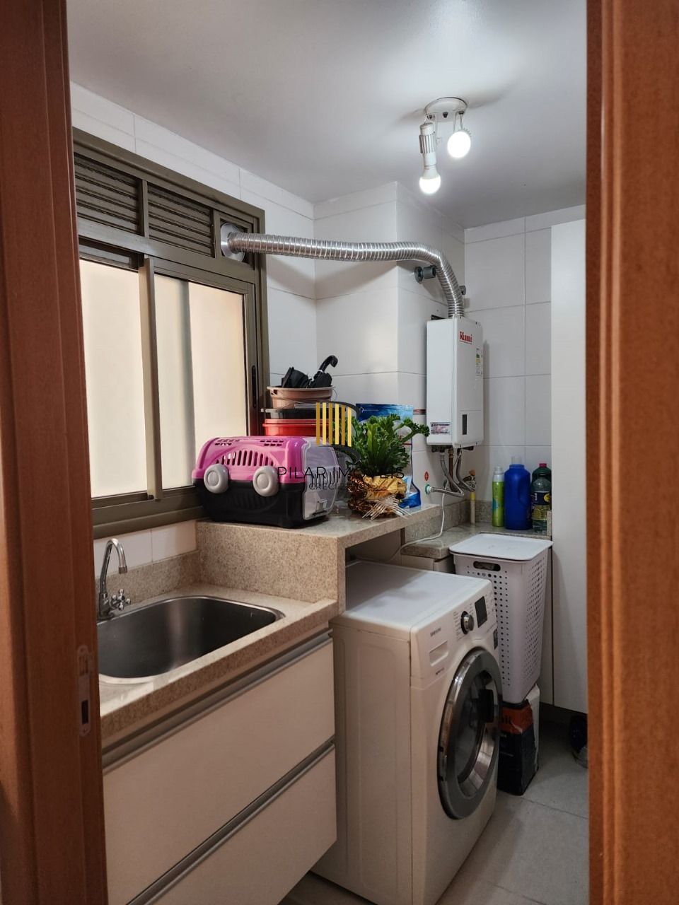 Apartamento com 03 quartos (01 suíte) e 02 Vagas no Bairro Cavalhada