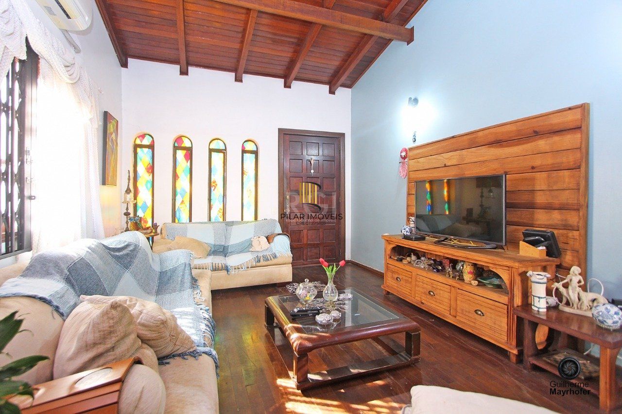 Casa para Venda - 249.54m², 4 dormitórios, sendo 1 suites, 5 vagas - Ipanema