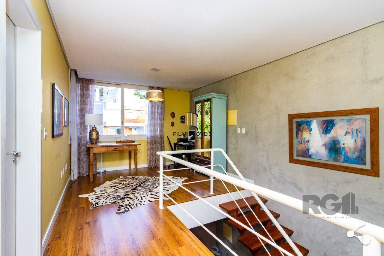 Casa de Condomínio 3 dormitórios no bairro Vila Nova
