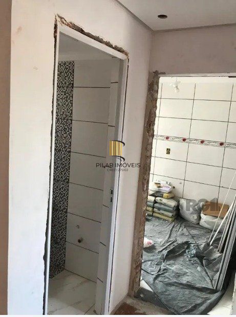Apartamento 2 dormitórios no bairro Rubem Berta