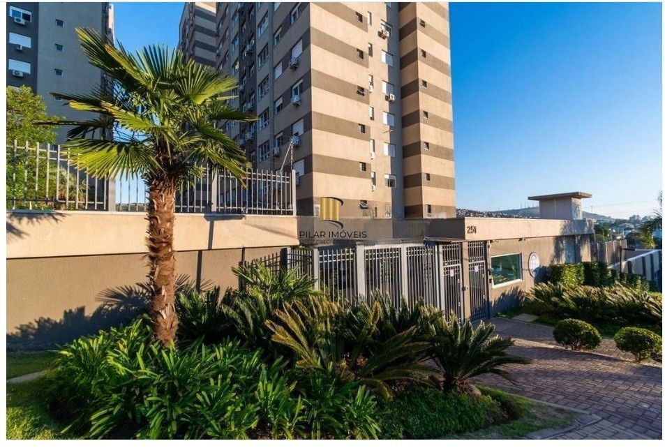 Excelente apto 2 dormitórios, 55m² privativos com churrasqueira, andar alto no JARDIM CARVALHO, condomínio completa infra.