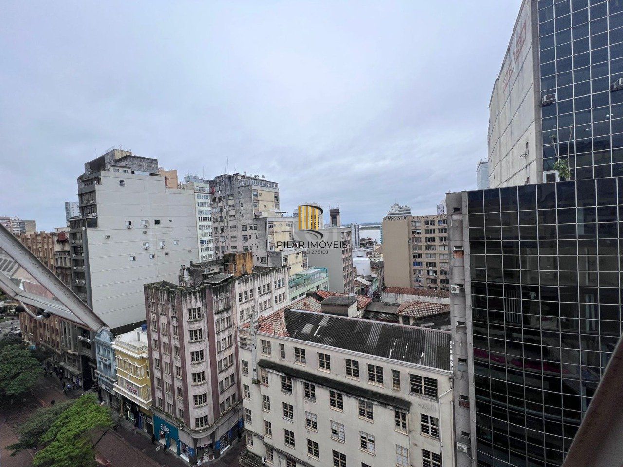Conjunto/Sala para Venda - 24m², 0 dormitórios, Centro Histórico, Porto Alegre
