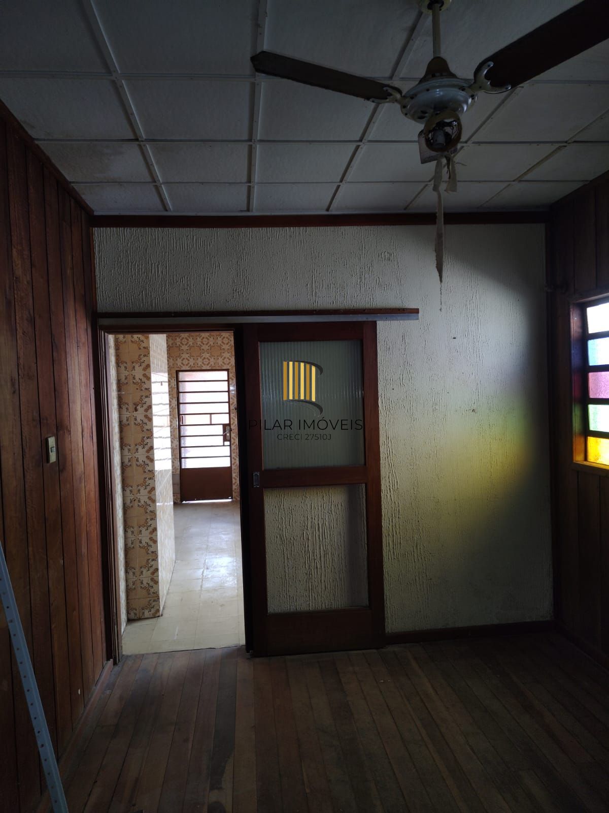 Casa com 03 quartos no Bairro São Pedro em Porto Alegre