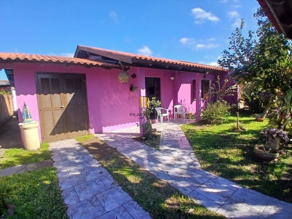 Oportunidade Única em Nova Tramandaí – Casa com 2 Dormitórios + 2 Kitnets nos Fundos!