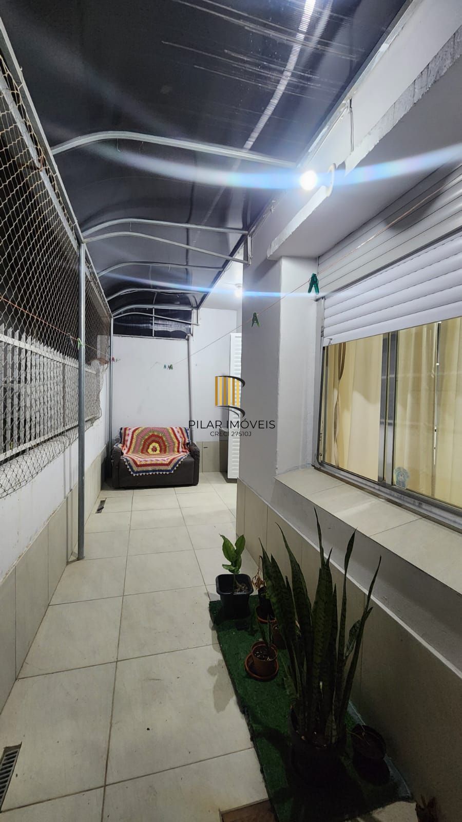 Apartamento com 02 Quartos e 01 Banheiro no Bairro Petrópolis em Porto Alegre