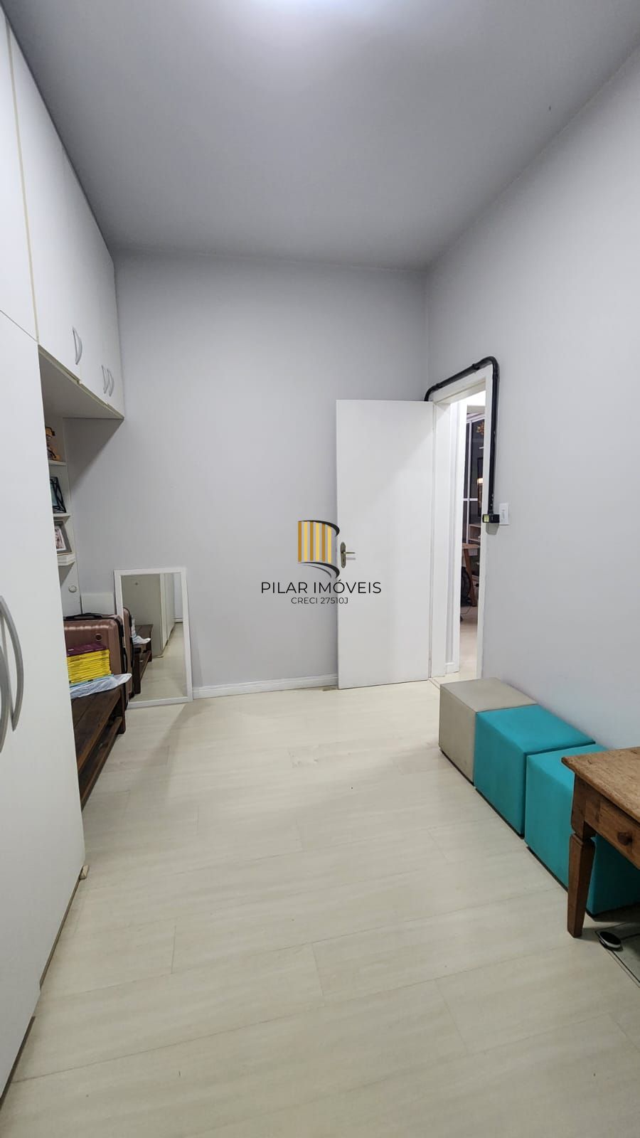 Apartamento com 02 Quartos e 01 Banheiro no Bairro Petrópolis em Porto Alegre