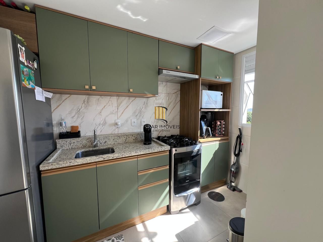 Apartamento no bairro Cavalhada 2 dormitórios , vaga coberta, portaria 24 horas.
