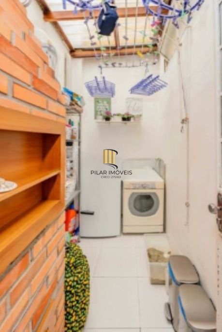 Casa em condomínio 3 dormitórios