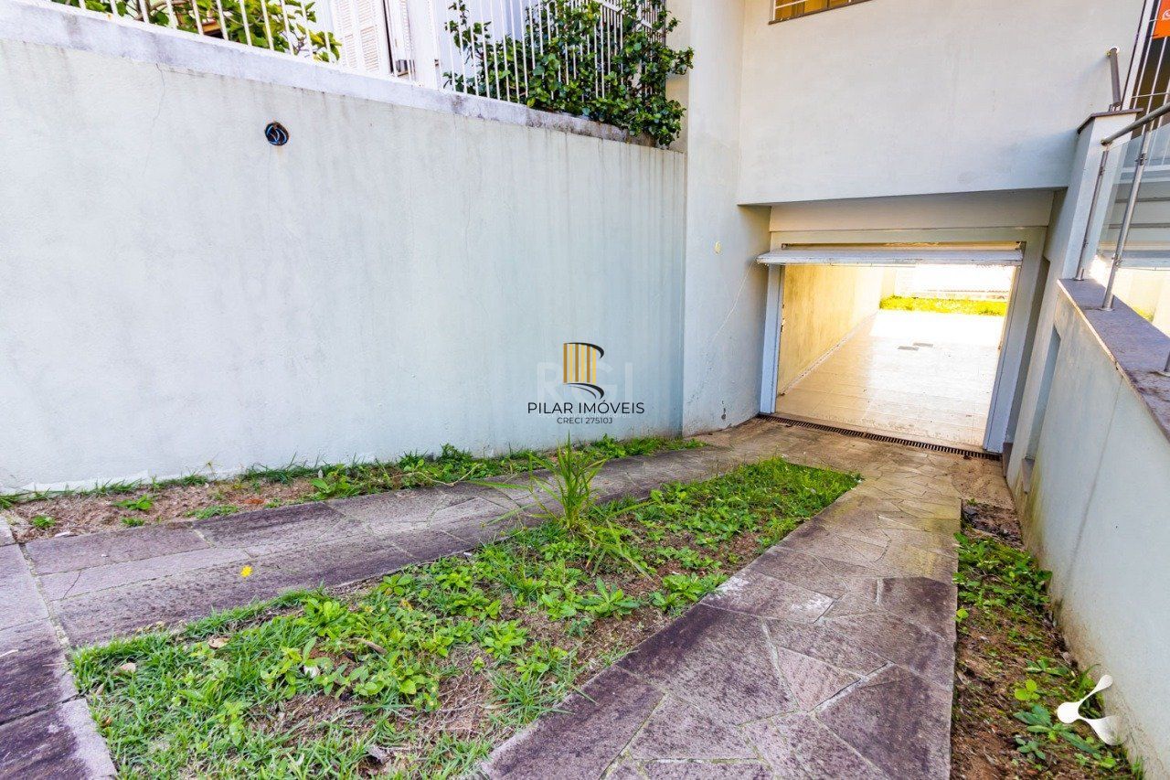 Casa 3 dormitórios no bairro Espírito Santo