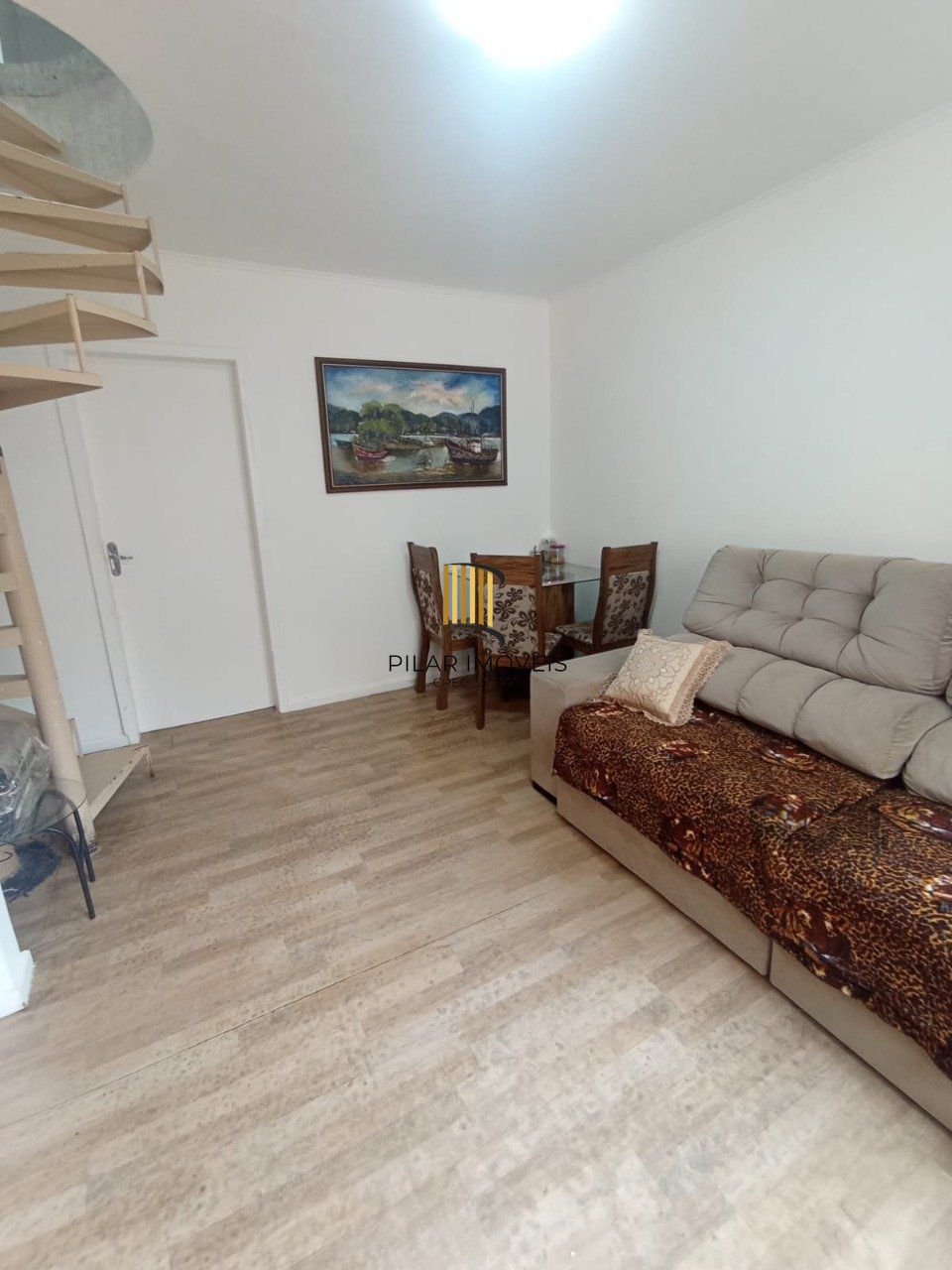 Apartamento duplex para Venda - 93.32m², 2 dormitórios, sendo 1 suite, 1 vaga - Santo Antonio, Porto Alegre