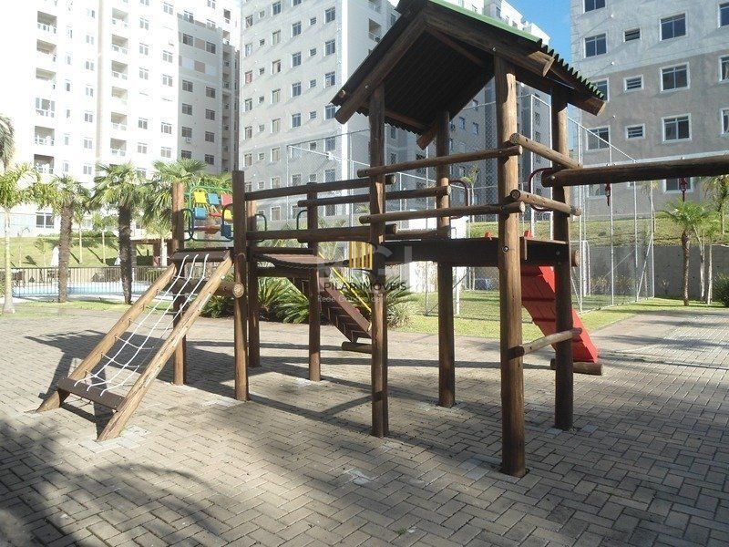 Apartamento, 47m², 2 dormitórios, sacada com churrasqueira, 1 vaga, Morro Santana, Porto Alegre