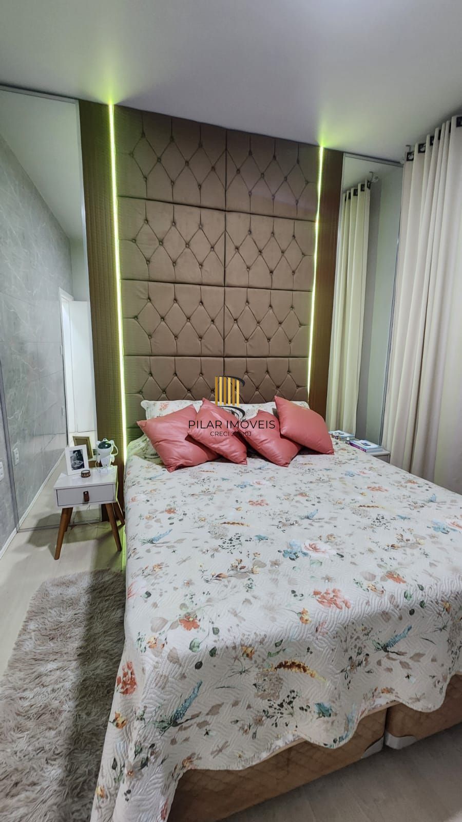 Apartamento com 02 Quartos e 01 Banheiro no Bairro Petrópolis em Porto Alegre