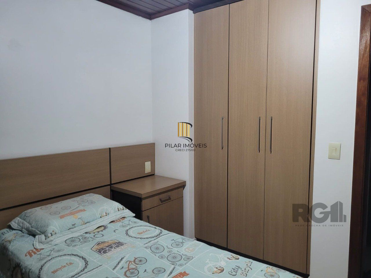 Casa para Venda - 181.5m², 4 dormitórios, 2 vagas - Partenon