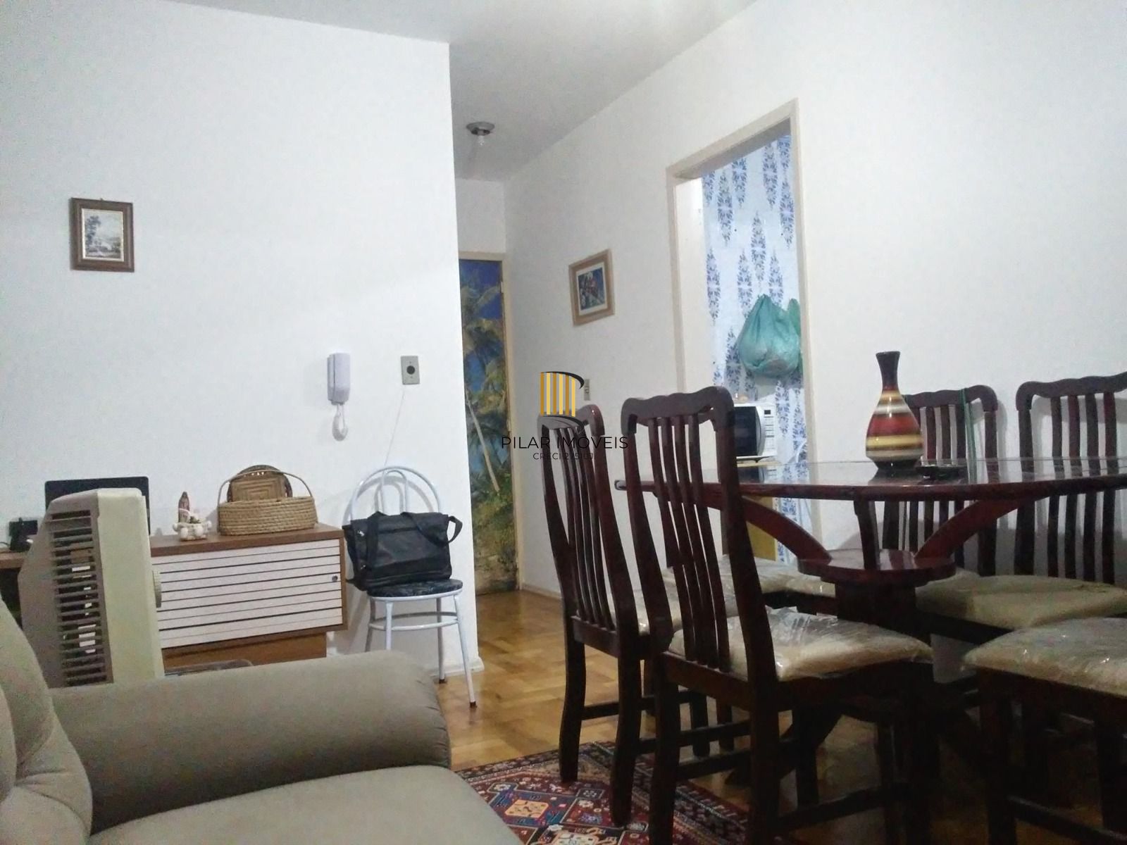 APARTAMENTO 2 DORMITÓRIOS NO 2º PAVIMENTO 1º ANDAR LOCALIZADO  NO BAIRRO SÃO SEBASTIÃO - Pilar Imóveis