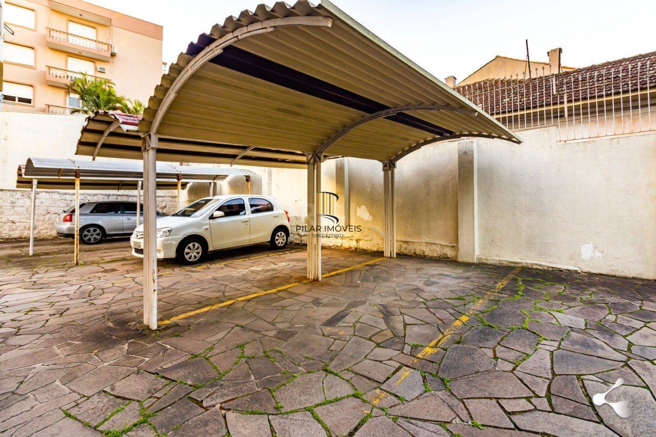Apartamento para Venda - 62.17m², 2 dormitórios, 1 vaga - Petrópolis