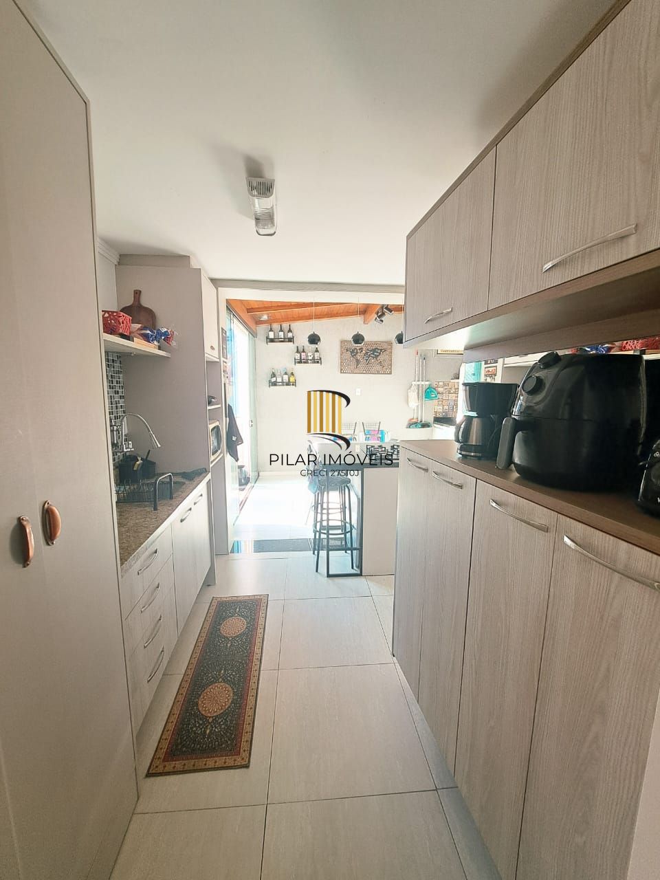 Apartamento com 02 quartos no Bairro Cristal (01 Suíte)